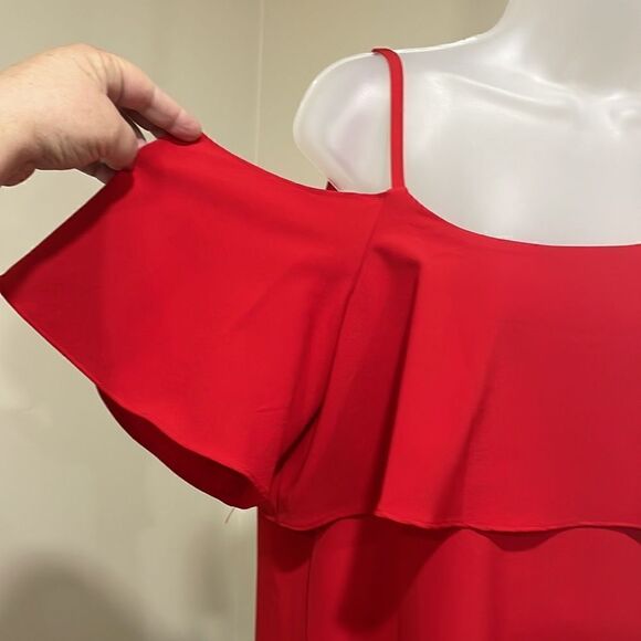NWOT Bobeau Red Spaghetti Strap Cold Shoulder Dress.  Size M medium 8/10 - Picture 2 of 8